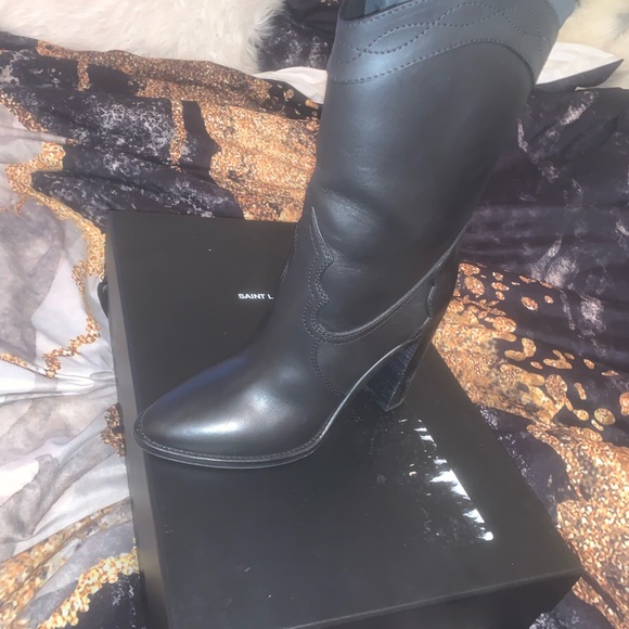 Saint Laurent Kate Booties - Picture 2 of 5